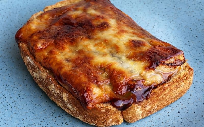TOAST DE BANANA