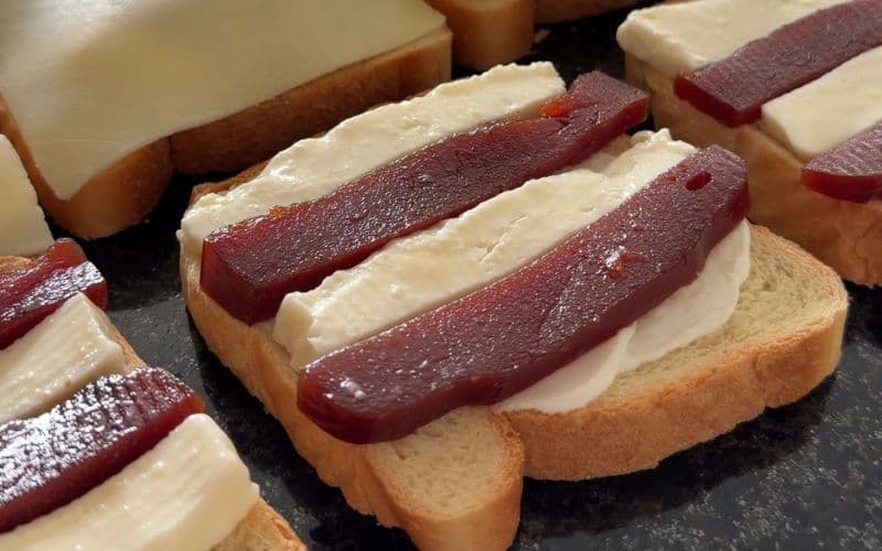 TOAST ROMEO Y JULIETA