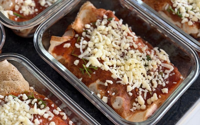 PANQUEQUE RELLENO